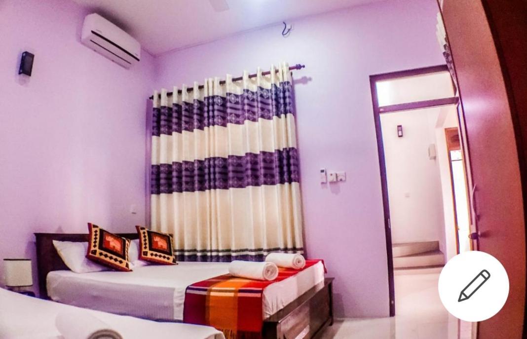 Saru Holiday Apartment - Upto 6 Guests كاندي المظهر الخارجي الصورة